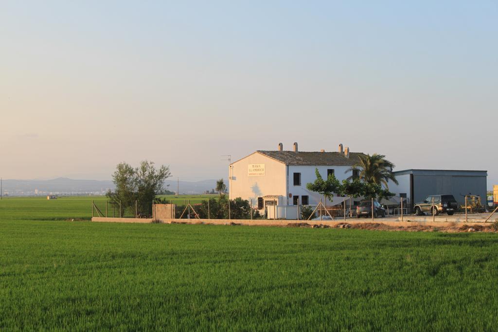 Masia Llambrich Deltebre Exterior photo